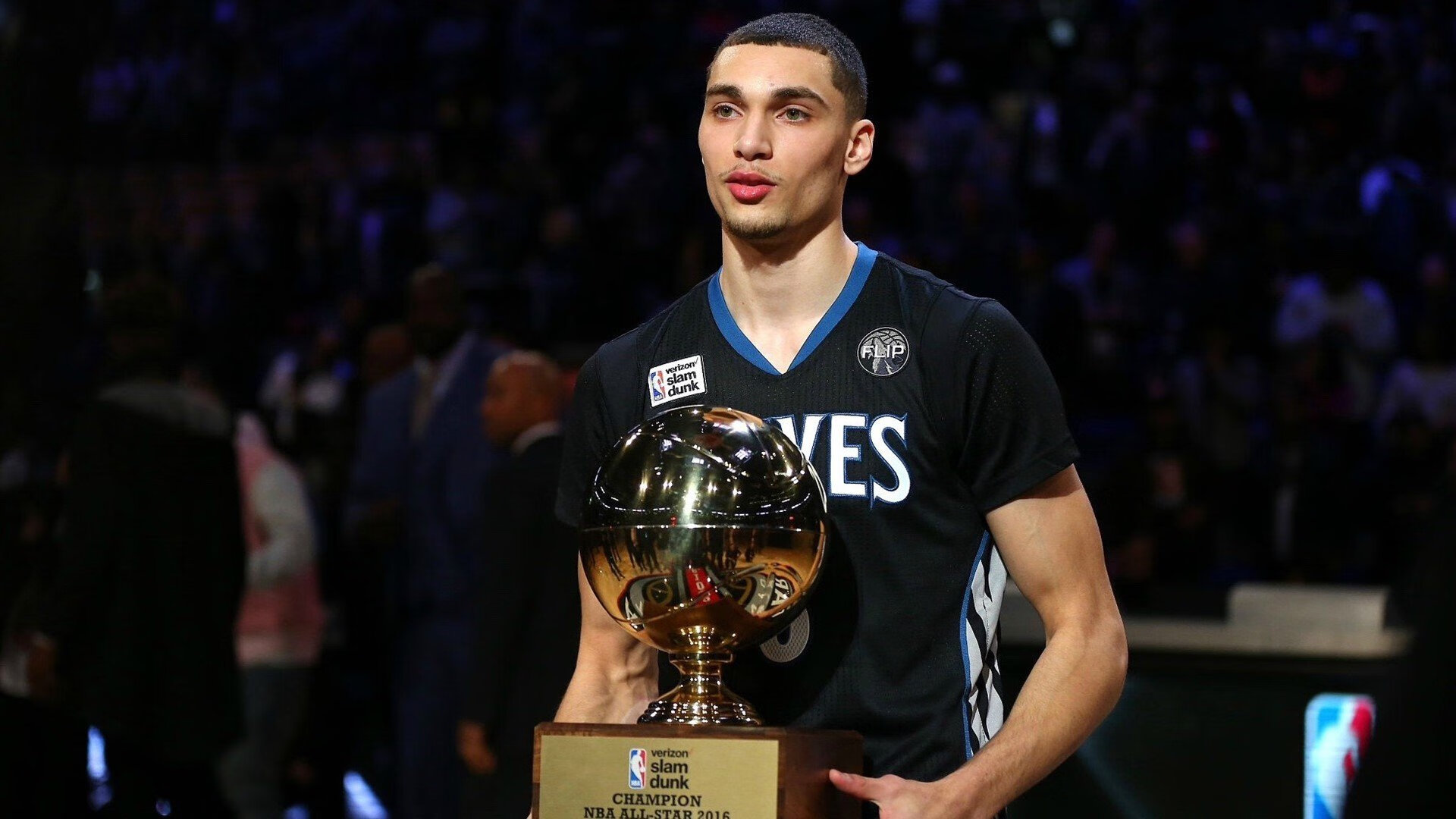 多场比赛总进球数高达37球，攻防拉锯激烈，正式比赛进球纪录